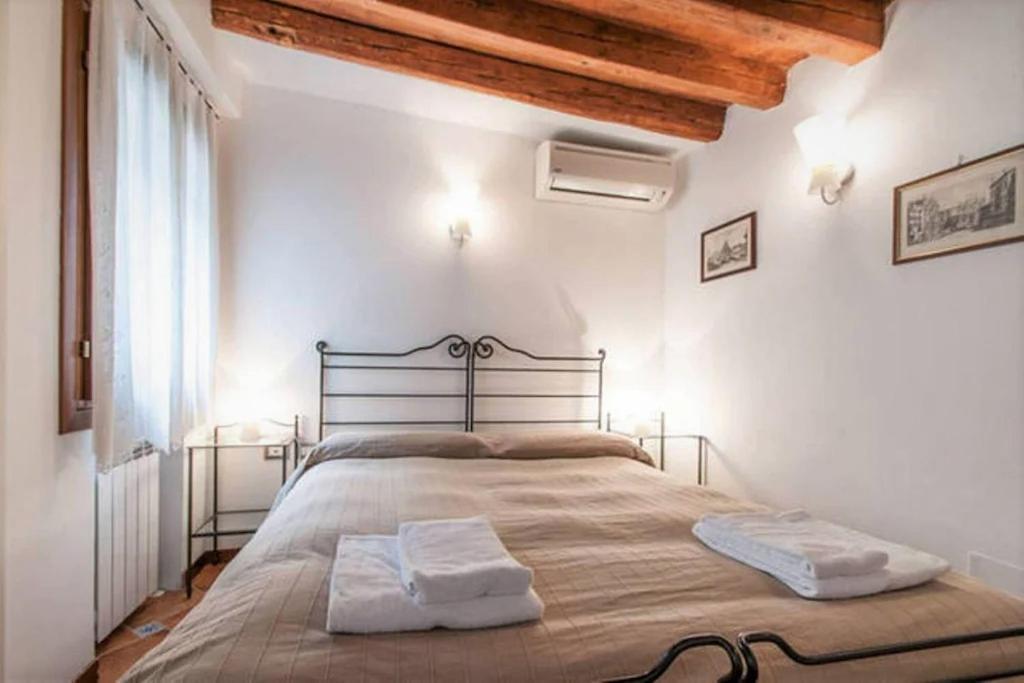 Malu Apartment Venesia Bagian luar foto
